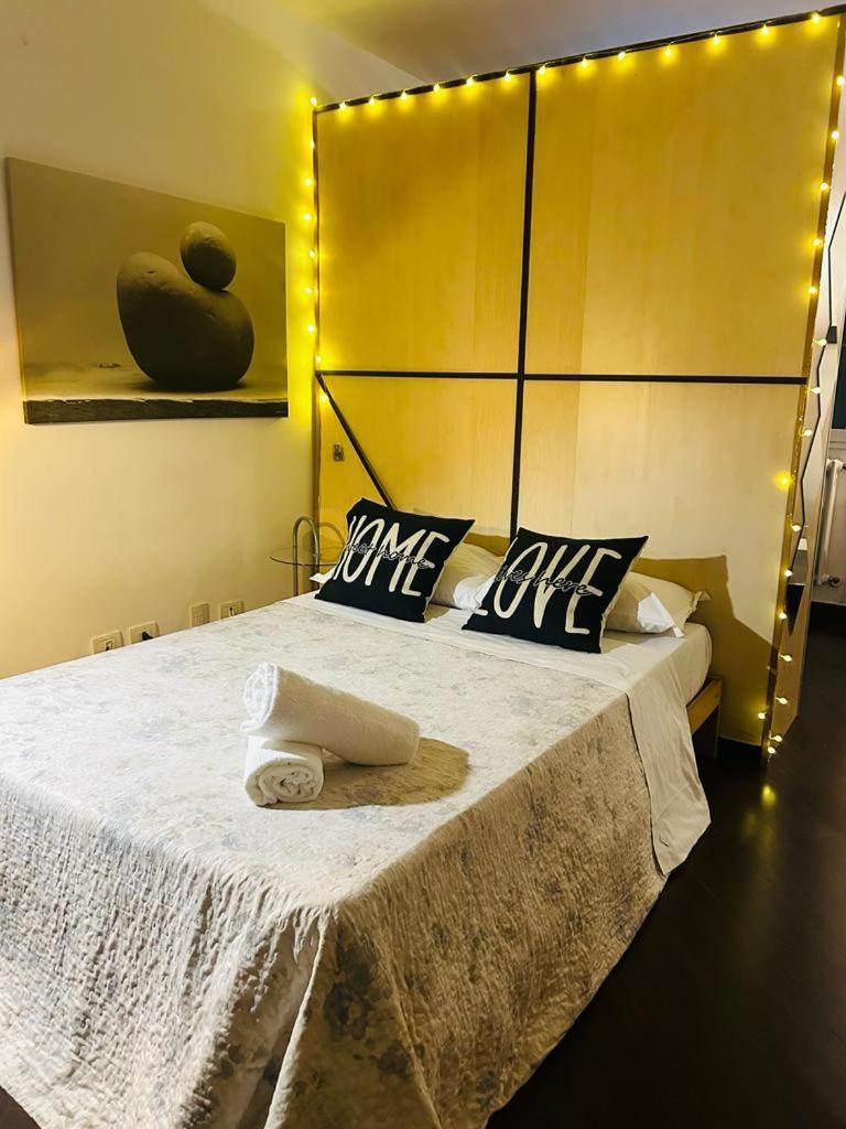 Easy Room Italy Prada Mediolan Zewnętrze zdjęcie